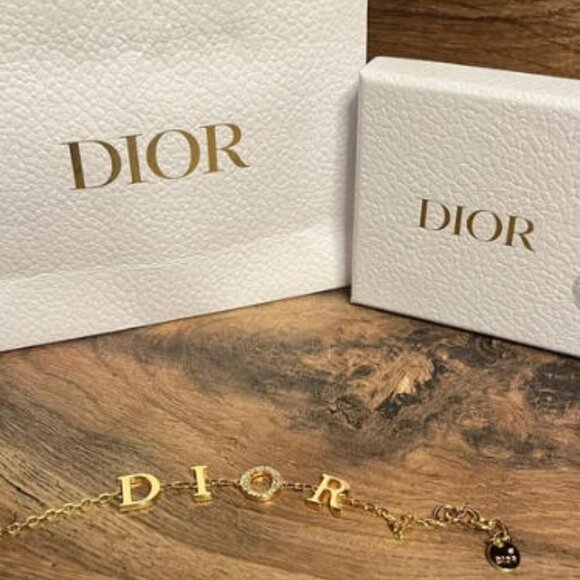 Dior 'Dior(r)evolution' Bracelet with Box & Pouch - Adjustable 15.5-18.5cm - Picture 2 of 6